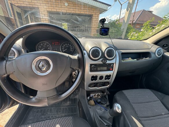 2013 Renault Sandero I, синий, 620000 рублей - вид 8