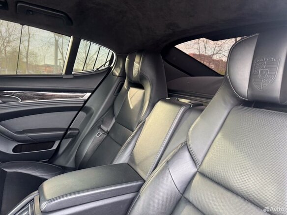 2010 Porsche Panamera Turbo I, белый, 2500000 рублей - вид 9