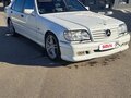 1995 Mercedes-Benz S-Класс 320 Long III (W140) Рестайлинг, белый, 1100000 рублей - вид 2