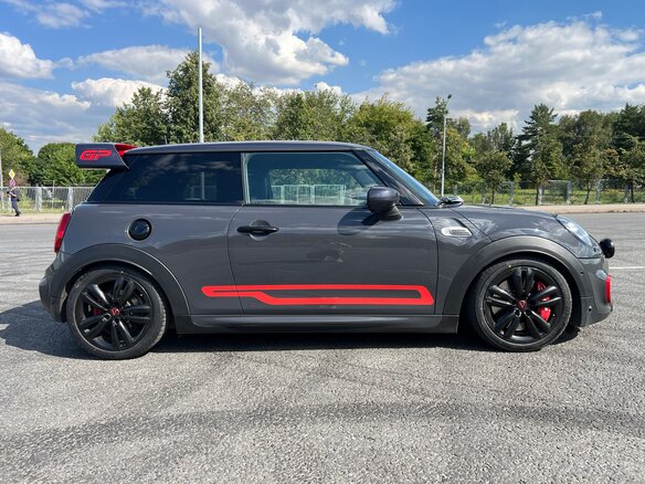 2021 Mini Hatch JCW III (F55/F56) Рестайлинг, серый, 3275000 рублей - вид 8