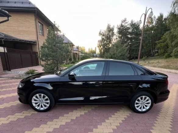 2014 Audi A3 III (8V), чёрный, 1400000 рублей - вид 6