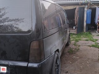 2000 Mercedes-Benz V-Класс 220 I (W638), чёрный, 450000 рублей, вид 1
