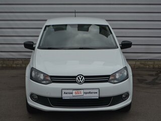 2014 Volkswagen Polo V, белый, 860000 рублей, вид 2
