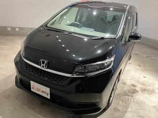 2021 Honda Freed II Рестайлинг, чёрный, 1210000 рублей, вид 2