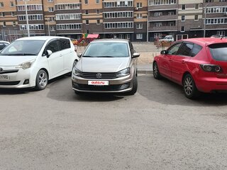 2016 Volkswagen Polo V Рестайлинг, бежевый, 850000 рублей, вид 5