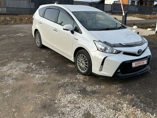 2016 Toyota Prius Alpha I (ZVW40/41) Рестайлинг, белый, 1750000 рублей, вид 1