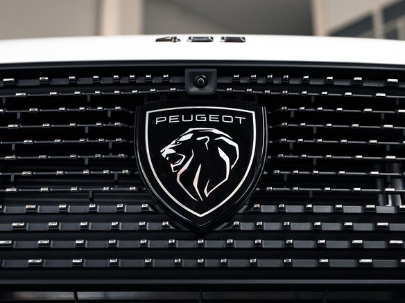 2026 Peugeot 408 II Рестайлинг 2, белый, 3799000 рублей - вид 8