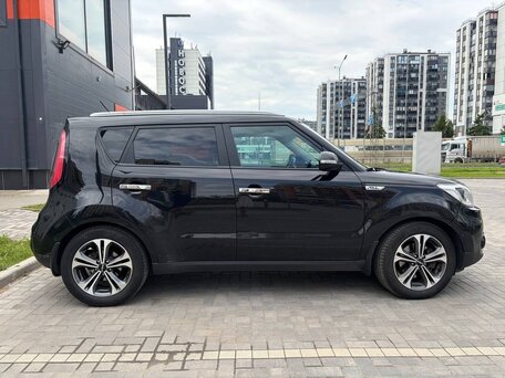 2019 Kia Soul II Рестайлинг, чёрный, 1550000 рублей, вид 3