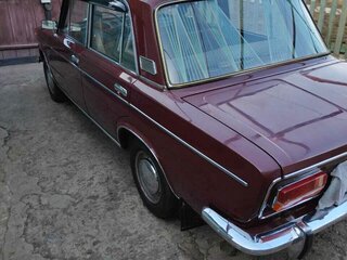 1974 Lada (ВАЗ) 2103, пурпурный, 1999999 рублей, вид 1