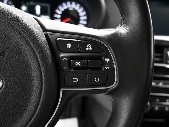 2016 Kia Optima IV, серебристый, 1580000 рублей - вид 17