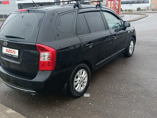 2011 Kia Carens II (UN), чёрный, 955000 рублей, вид 4