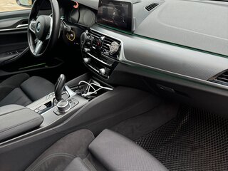 2020 BMW 5 серии 520d xDrive VII (G30/G31/G38) Рестайлинг, белый, 4700000 рублей, вид 3