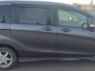 2014 Honda Freed I Рестайлинг 2, серый, 1470000 рублей, вид 2