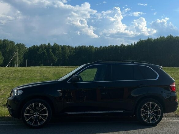 2012 BMW X5 35i II (E70) Рестайлинг, чёрный, 2000000 рублей - вид 4