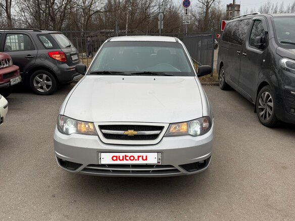 2011 Daewoo Nexia I Рестайлинг, серебристый, 265000 рублей