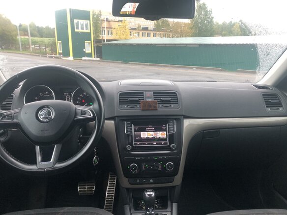 2015 Skoda Yeti I Рестайлинг, коричневый, 1850000 рублей - вид 5