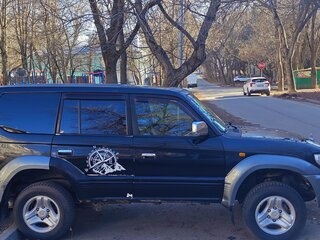 2000 Toyota Land Cruiser Prado 90 Series Рестайлинг, чёрный, 1240000 рублей, вид 3