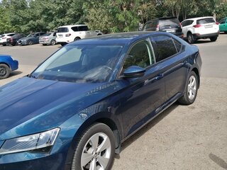 2018 Skoda Superb III, синий, 1930000 рублей, вид 3