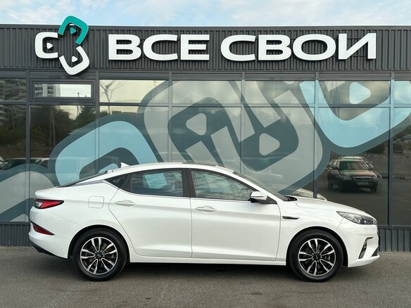 2021 JAC J7 I, белый - вид 7