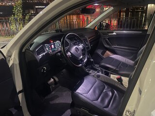 2017 Volkswagen Tiguan II, белый, 2630000 рублей, вид 4