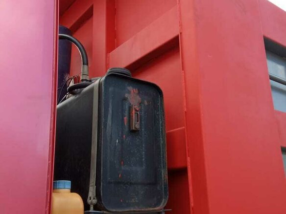 2011 Sinotruk Howo Прочие Кабины, красный, 2210000 рублей - вид 24