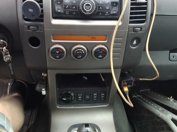 2008 Nissan Pathfinder III, синий, 1350000 рублей - вид 12