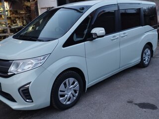 2015 Honda Stepwgn V, белый, 1600000 рублей, вид 4