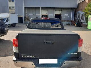 2011 Toyota Tundra CrewMax II, чёрный, 4000000 рублей, вид 4