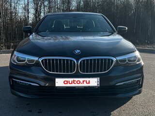 2019 BMW 5 серии 520d xDrive VII (G30/G31/G38), серый, 3500000 рублей, вид 4