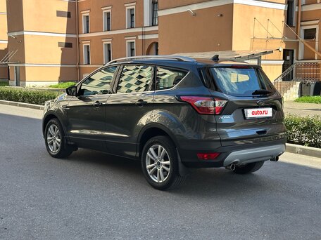 2018 Ford Kuga II Рестайлинг, серый, вид 5