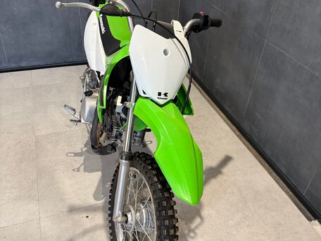 2019 Kawasaki KLX 110, зелёный, 260000 рублей, вид 4