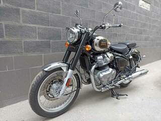 2026 Royal Enfield Classic 650, чёрный, 723000 рублей, вид 3