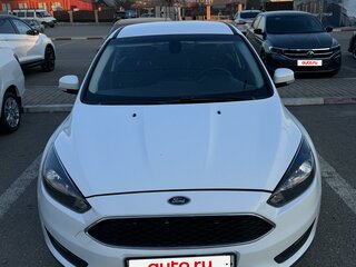 2015 Ford Focus III Рестайлинг, белый, 900000 рублей, вид 2