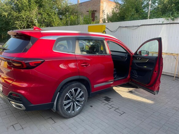 2020 Chery Tiggo 8 I, красный - вид 2