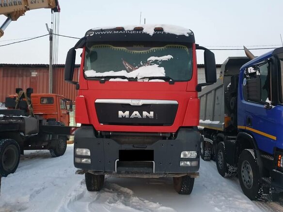 2015 MAN TGS, красный - вид 2