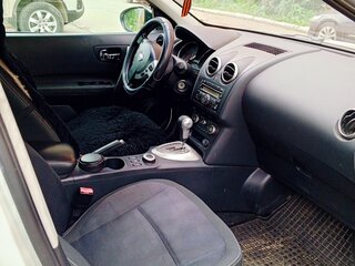 2010 Nissan Qashqai I Рестайлинг, белый, 1100000 рублей, вид 4