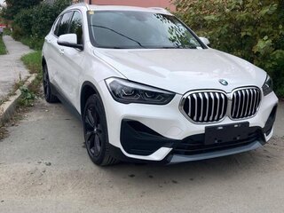 2021 BMW X1 Long 20Li sDrive II (F48) Рестайлинг, белый, 3177000 рублей, вид 5