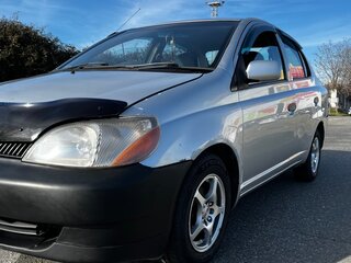 2001 Toyota Platz, серый, 365000 рублей, вид 2