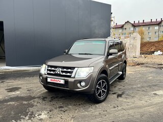 2012 Mitsubishi Pajero IV Рестайлинг 1, коричневый, 2250000 рублей, вид 3