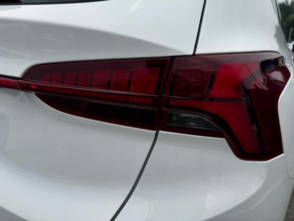 2021 Hyundai Santa Fe IV Рестайлинг, белый, 3950000 рублей - вид 19