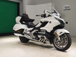 2023 Honda GL 1800 Gold Wing, белый, 2400000 рублей, вид 1