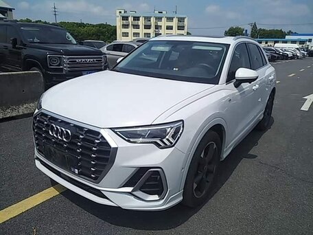 Audi Q3 II (F3)
