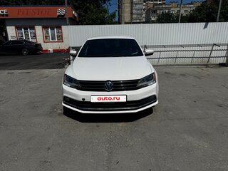 2010 Volkswagen Jetta VI, белый, 900000 рублей, вид 2