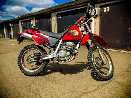 2001 Honda XR 250, красный, 300000 рублей, вид 1