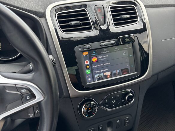 2019 Renault Logan Stepway II Рестайлинг, белый, 1300000 рублей - вид 2