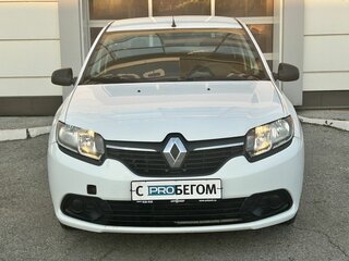 2014 Renault Logan II, белый, 420000 рублей, вид 3