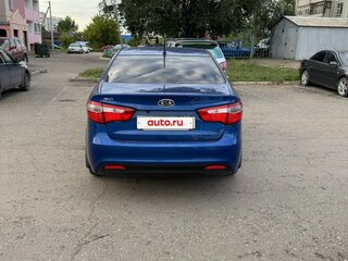 2011 Kia Rio 4-speed III, синий, 700000 рублей, вид 5