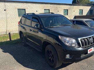 2010 Toyota Land Cruiser Prado 150 Series, чёрный, 2250000 рублей, вид 2