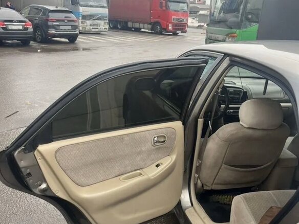 2000 Mazda 626 V (GF), серый, 250000 рублей - вид 7