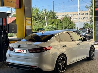 2017 Kia Optima IV, белый, 1200000 рублей, вид 3
